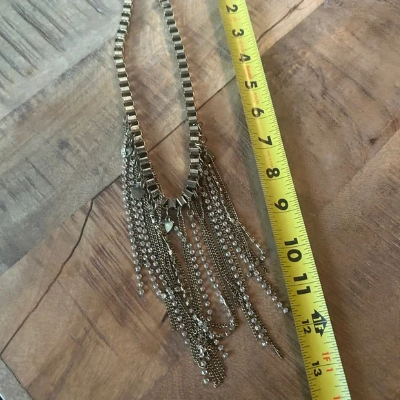 Elegant Gold Fringe Necklace - Picture 6 of 6